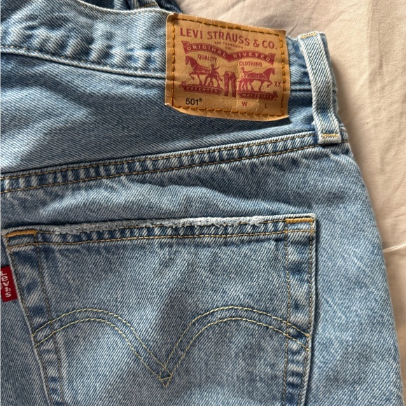 Women’s Levi’s 501 shorts bundle - Picture 2 of 7